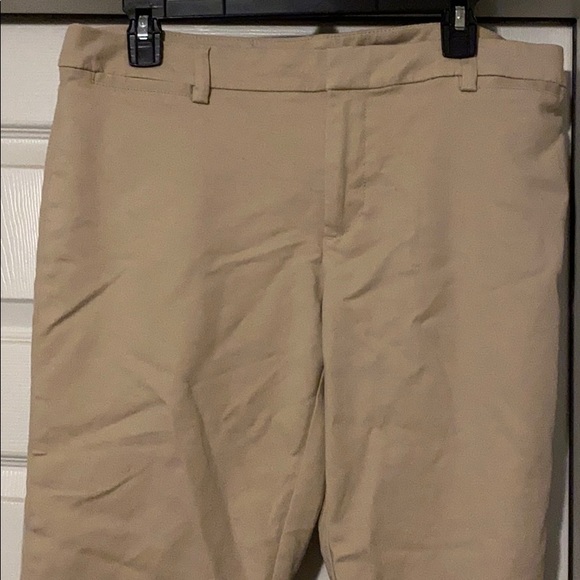 Gently used Tommy Hilfiger Capri Pants size 12 - Picture 2 of 3